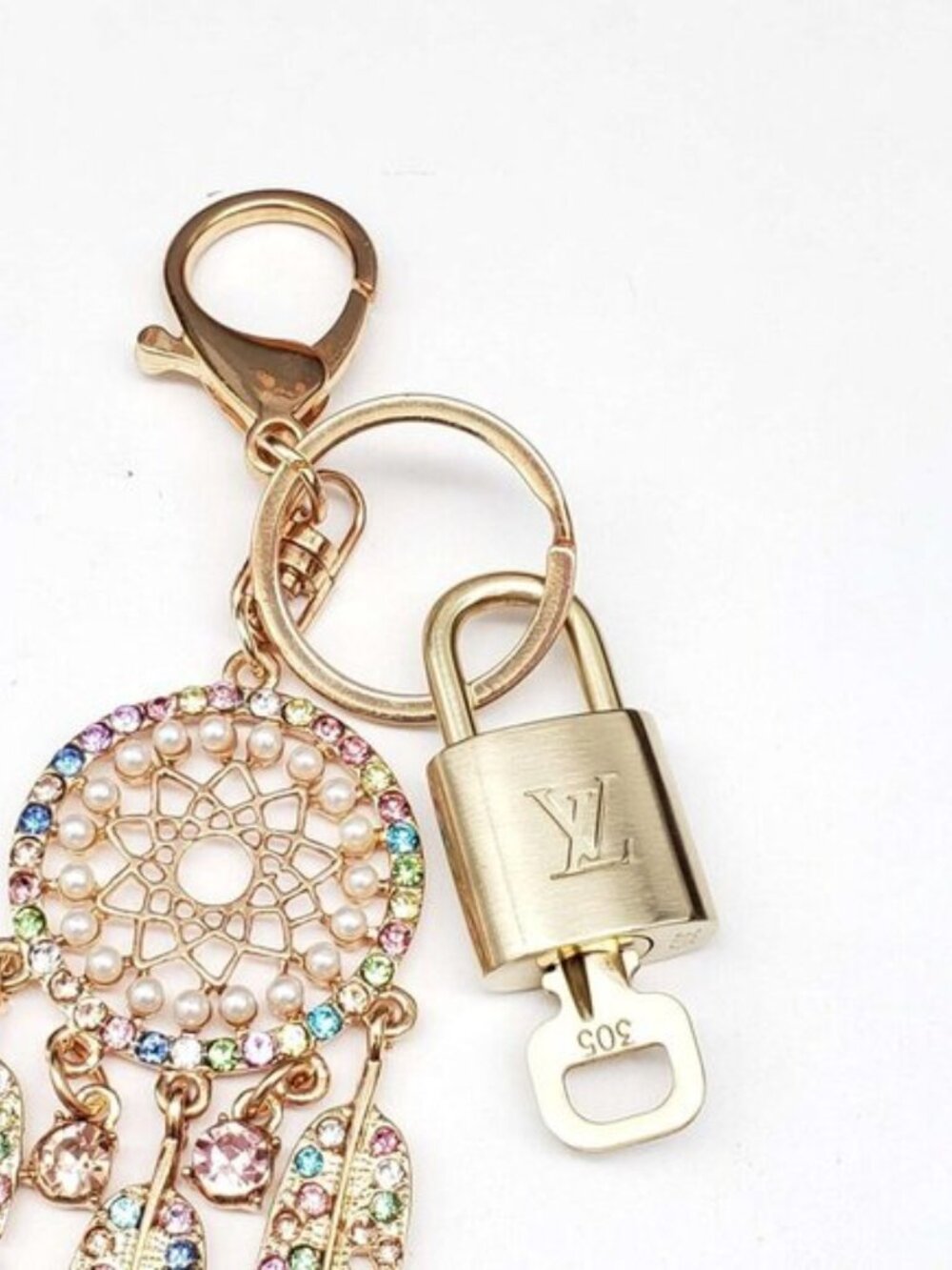 LV Gold Padlock Authentic 🔑 Luxury Bag Charm w/ Unbranded Keychain - Picture 3 of 8